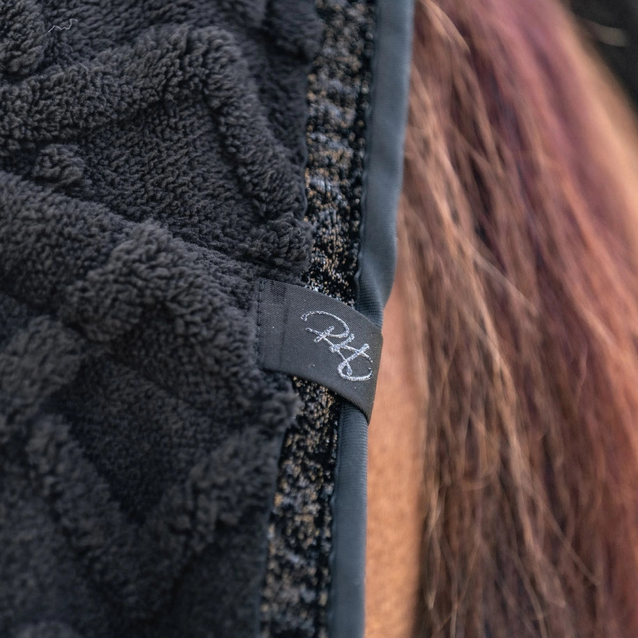 Abschwitzdecke Royal Horsemen Details